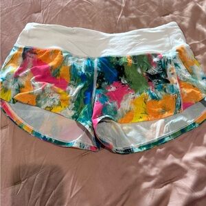 Lulu speed 2.5” Colorful Women's Athletic Shorts